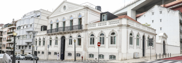 Biblioteca-inaguracao-JFA_Capa